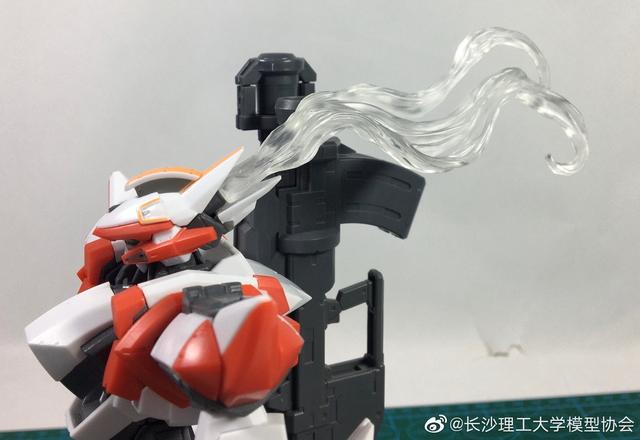 宅客模玩原创测评：青岛社 1/48 烈焰魔剑 测评（素组+展示部分）