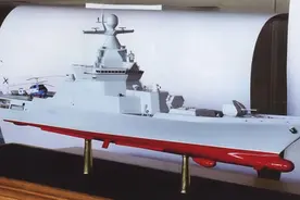 俄海军最新护卫舰精悍强大，装备多种导弹，有资格嘲笑美国海军图片