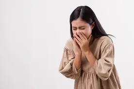 鼻塞、喷嚏不断就是鼻炎？NO！有可能是鼻中隔偏曲惹的祸图片