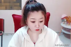 “姓氏”哥曝来YY豪刷原因，说这边大哥厉害，否认身份是君子哥图片