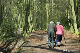 突然的体力差，浑身没劲，不是累到那么简单，你可能是患了衰弱综合征图片