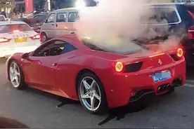 车子发动机水温高，还能不能继续开？修理工来告诉你正确的做法图片