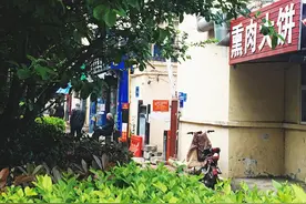 这家熏肉大饼，好多人追着吃了十几年图片