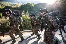 淬锋砺刃丨直击特战队员反恐作战训练图片