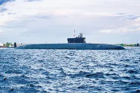 龟背没了，俄最新北风之神级核潜艇升级，我国何时也能取消龟背？图片