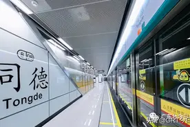 持续13载！这里有《今日关注》最长情的告白图片