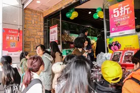 姐妹花利用“返现套路”卖水果，一年盈利108万，方法值得学习图片