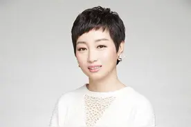 黄光裕入狱十几年，她独自撑起千亿国美，杜鹃这个女人真不简单图片
