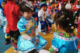 跳竹杆、唱山歌……广西“小阿妹小阿哥”过三月三喽图片