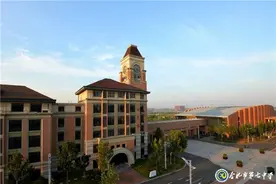 打卡合肥重点高中合肥七中，带您看看七中“十大景”。图片