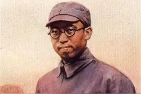 罗元帅61岁病逝，妻儿何在？儿子被授中将，小女儿是董事长图片