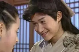 结婚6年，2个儿子，恩爱如初｜吴京谢楠，幸福婚姻养成记图片