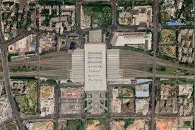 航拍高铁G2803次（成都东-昆明南）各车站，途经毕节和安顺图片