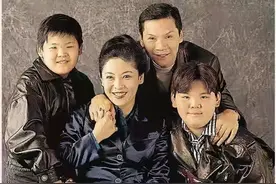 力捧向佐，对向佑闭口不提，向家的小儿子做错什么了图片