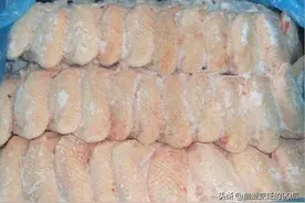 买冰冻鸡翅，牢记“5不买”的技巧，连肉贩都不吃，赶紧告诉家人图片