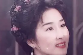 年少不知阿姨香，10年后才发现超美的5位女港星图片