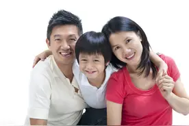 我在深圳打拼，老婆在沈阳工作，我组建临时家庭后动了真情图片