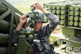 「强军映像」火力值超赞！直击炮兵分队实弹演练图片