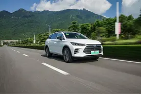 纯电动汽车的动能回收功能，真的能提升续航吗？图片
