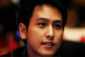 这才是霸道总裁：身价百亿至今未婚，小S郭敬明都争着住他的豪宅图片