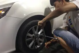 交警提醒：这4项救援服务不收钱，高速上也能叫，别多花钱叫拖车图片