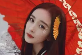 你的脸型适合“露额头”吗？先看3个地方，不然显脸大还老气图片