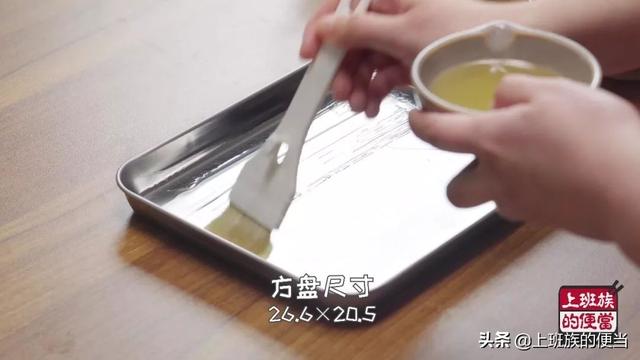 广式肠粉在家自己做，就跟蒸蛋一样简单