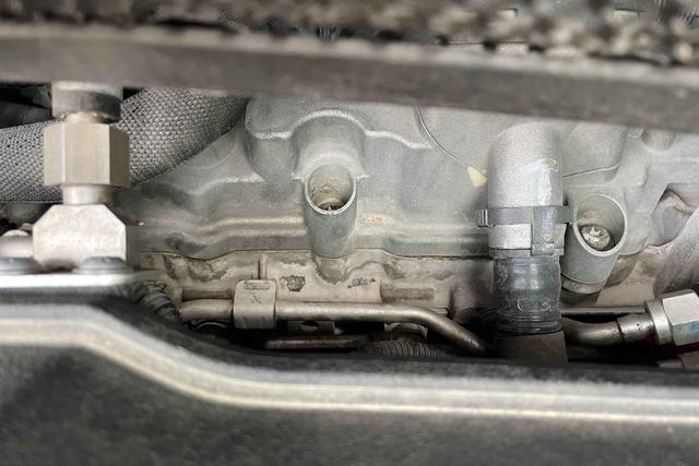 报价100W的兰博基尼盖拉多俩人排队购买？客户：先来后到