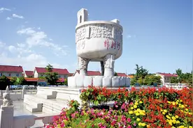 "京郊第一村"资产120亿！家家住别墅，被评“中国十大名村”图片