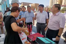 户县葡萄+京东物流，心动不如行动！“百城万企促消费”户县葡萄京东物流产地直发启动仪式在鄠邑区盛大举行图片
