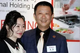 安排一家人加入美国，只留弟弟一人没改，留在中国继续捞钱？图片