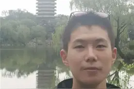 学霸来了！数学149分，物理满分…泰安一中姚佳瑞707分图片