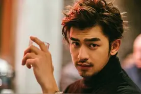 陈柏霖：年轻时真是盛世美颜，帅气不输金城武！图片