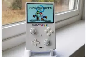 神人将Wii改装成Gameboy！耗时9个月完成图片