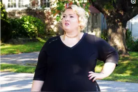 280斤的胖妞，放弃减肥，展示不一样的美图片