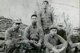 邹毕兆：毛主席亲点随身战士，秘密隐蔽半个世纪的破译人才图片