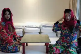 东北人全家都睡一个炕上，新婚夫妇不别扭吗？听听过来人怎么说图片
