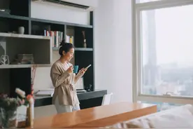 开空调太冷，不开嫌太热；怕冷又怕热的人，怎么用空调？图片