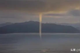 大西洋风暴“劳拉”上方现巨型喷流，蘑菇状，向太空边缘飞去图片