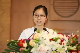 温州女孩从不上辅导班开夜车，以718分惊人成绩考入清华图片