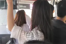 记者直击：郑州公交免费出行第一天图片