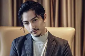 “玉面小生”陈晓的颓废史，离不开他背后的“戏精”妻子......图片