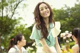 范玮琪罕见露面直播，称自己回不去了！新专辑早已录好但没信心发图片