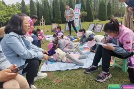 妈妈，我为你画张像图片