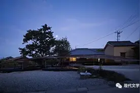 冰心的《一只木屐》图片