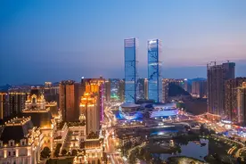 贵阳的“个头”越来越高——目前300米以上在建项目已有9个图片
