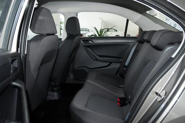 成都车友4万多买了台大众捷达，发现这个现象，感觉自己赚了