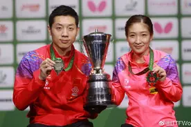 CCTV5直播国乒，刘诗雯许昕3-1掉链子，孙颖莎王楚钦4-3夺冠图片