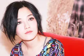 范晓萱谈“干姐”周迅：朋友都说我们太像了视频封面