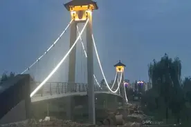 凤凰河人行桥主体工程顺利完工！2座高架即将开建图片